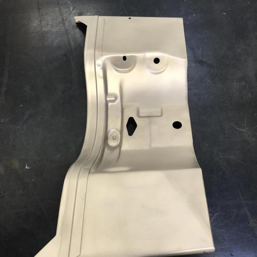 P/N: 6853290, Horizontal Firewall Shield, Serviceable RR M250, ID: AZA