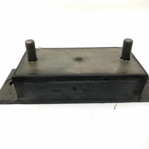New OEM Approved Lord Engine Mount P/N: J-5227-40, ID: CSM