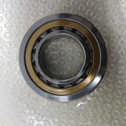 P/N: 204-040-310-001, Cylindrical Roller Bearing, S/N: 7106, Overhauled BH, ID: AZA