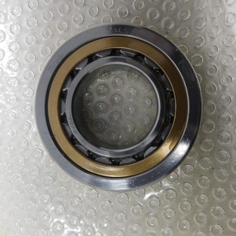 P/N: 204-040-310-001, Cylindrical Roller Bearing, S/N: 7106, Overhauled BH, ID: AZA