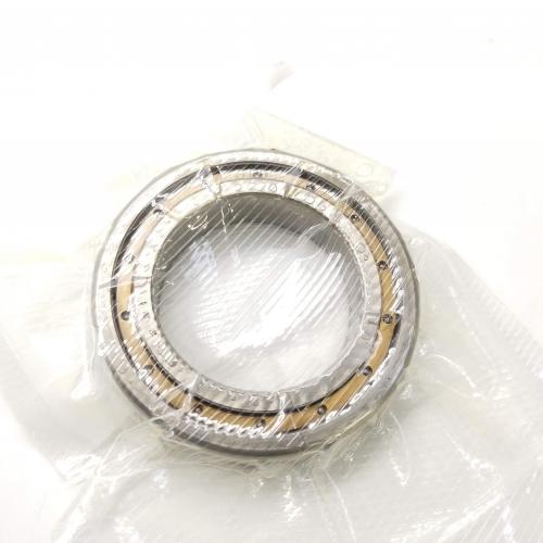 P/N: 205-040-108-001, Bearing, S/N: 3719964, Serviceable, BH ID: AZA