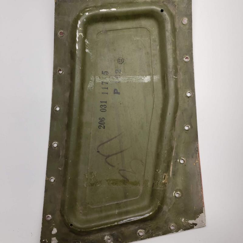 P/N: 206-031-117-005, Door Assembly, S/N: P162, As Removed BH, ID: AZA
