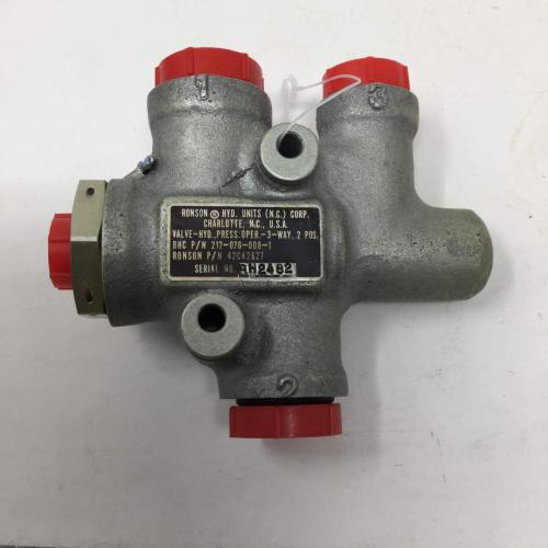 P/N: 212-076-008-001, Valve Assembly, S/N: RH2482, Serviceable BH, ID: AZA