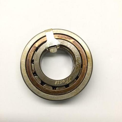 P/N: 6873917, Cylindrical Roller Bearing,  S/N: JJ10558, New Surplus RR M250, ID: D11